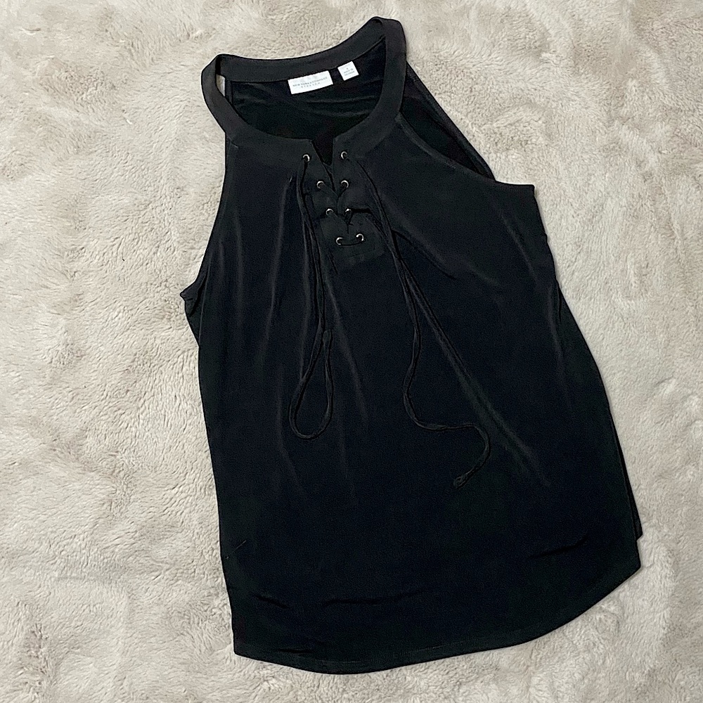 LIQUIDATING New York & Company Tie String Blouse